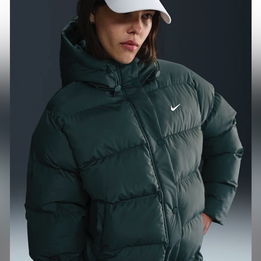 💥SOLD NWT Nike Therma-Fit Loose Winter Jacket